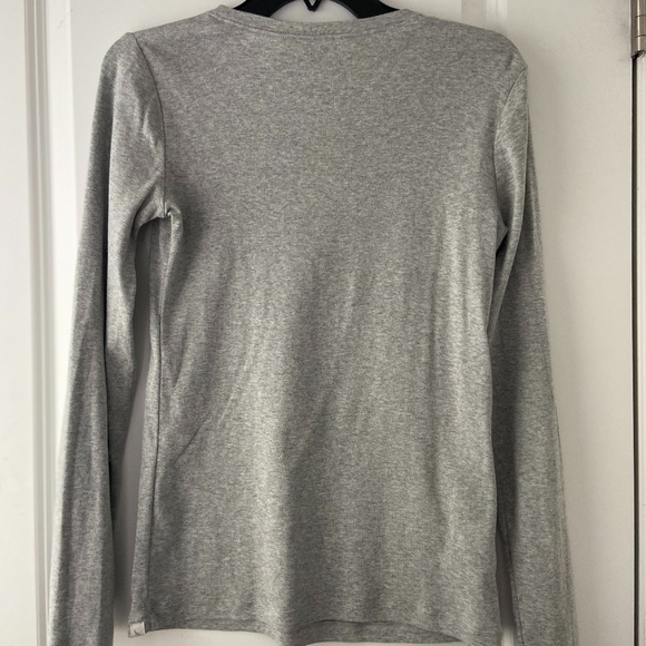 plane grey long sleeve - Picture 3 of 3